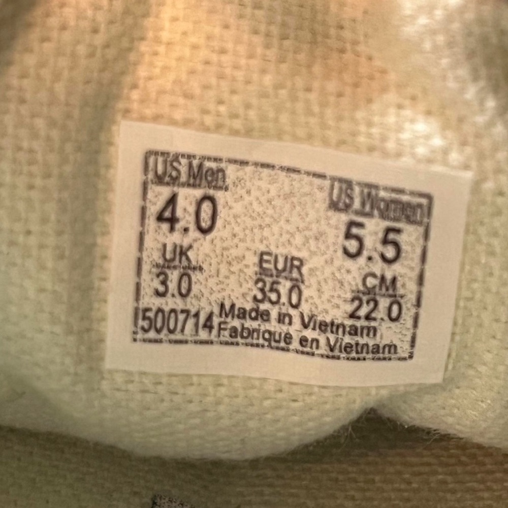 Vans Classic Grey and White Low-Tops - Picture 7 of 8